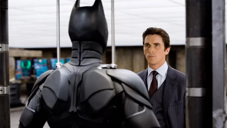El Batman de Christian Bale está en The Flash