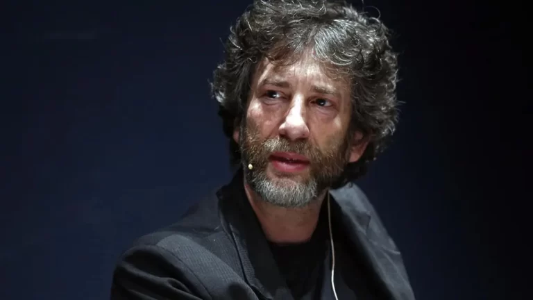 Neil Gaiman Nova