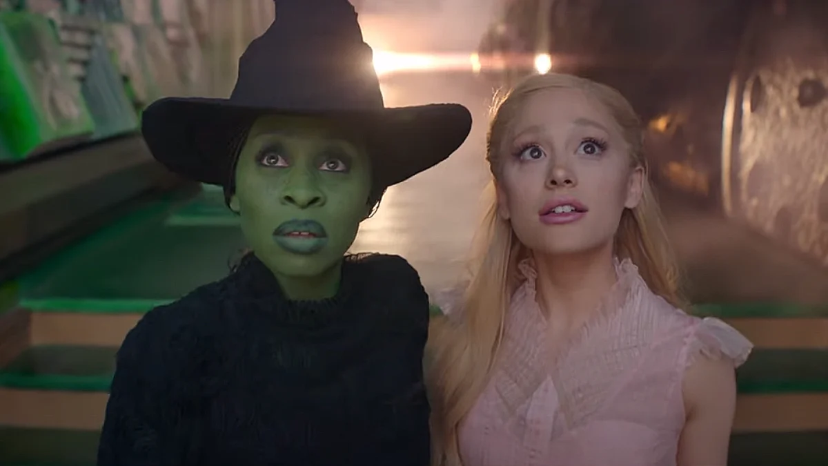 El primer avance de "Wicked: Parte Uno" presenta a Cynthia Erivo y Ariana Grande en los roles de Elphaba y Glinda, respectivamente.